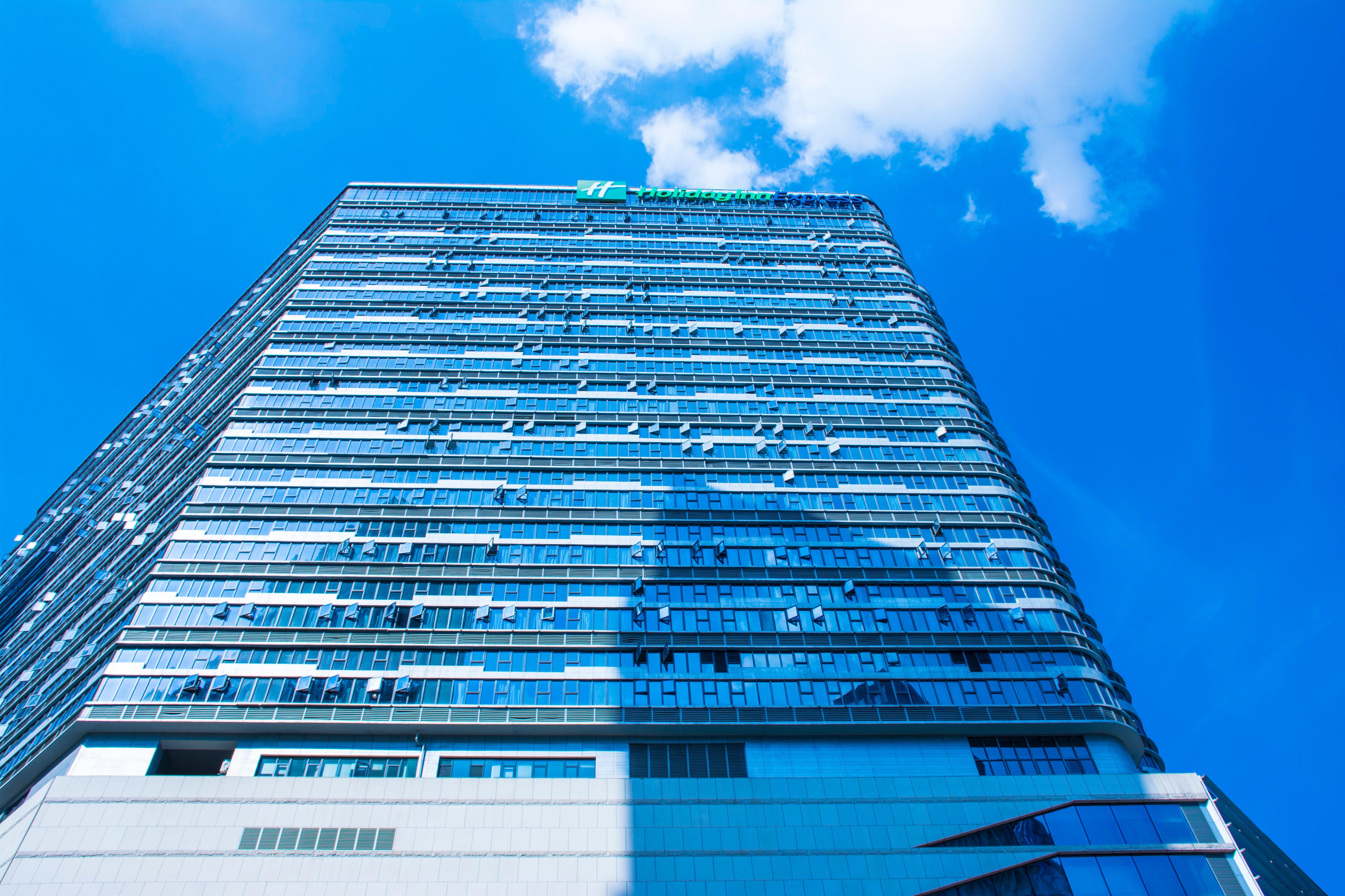 Holiday Inn Express - Wuhan Optical Valley By Ihg Exterior foto
