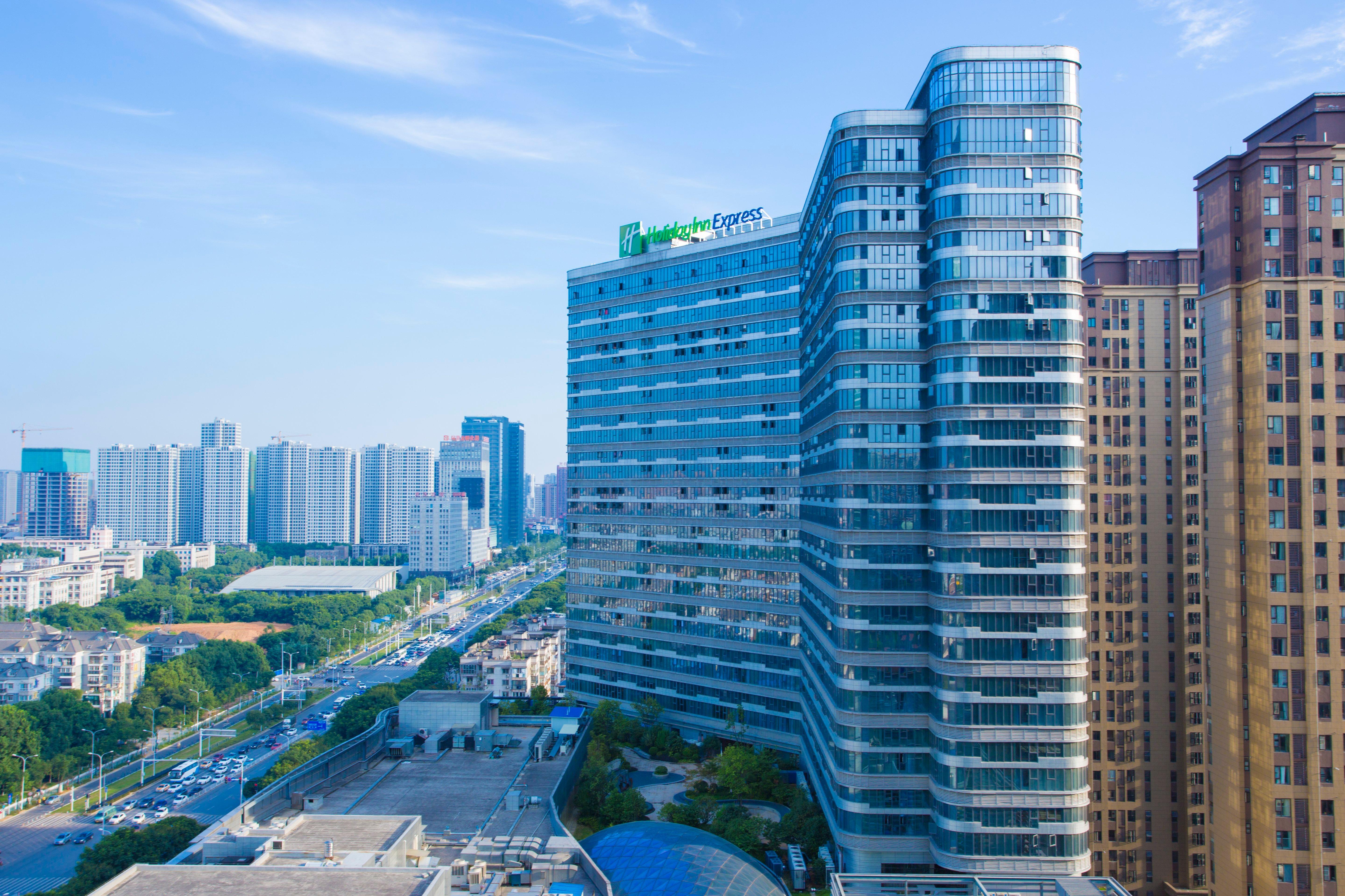 Holiday Inn Express - Wuhan Optical Valley By Ihg Exterior foto