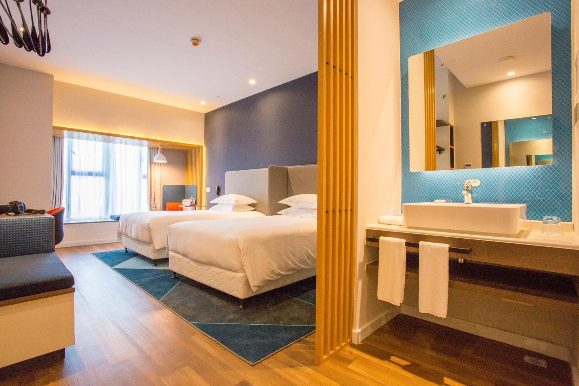 Holiday Inn Express - Wuhan Optical Valley By Ihg Exterior foto